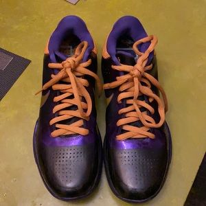 ❤️ RARE Nike Zoom Kobe V 5 Lakers ❤️ NO BOX gently worn a few times